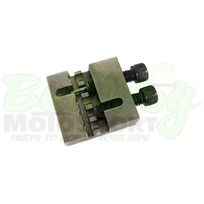 #219 Chain Breaker